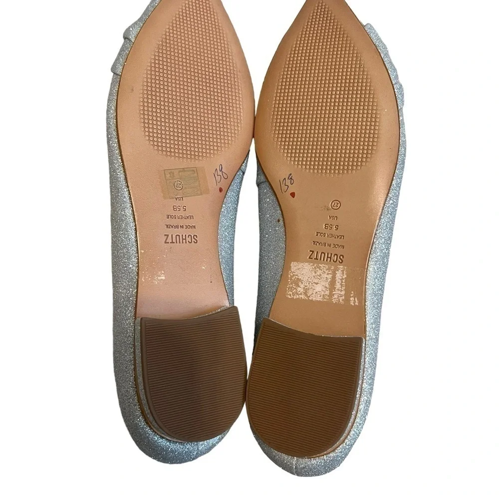 Schutz‎ Flats Pointed Toe Sparkle Metallic Silver Shoes Size 5.5 New without Box